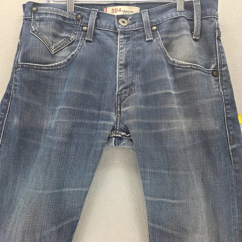 Vintage Levis 504 Jeans Mens 33x34 Blue Straight Engineered Zip Fly Medium Wash